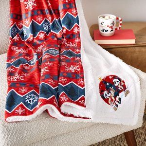 Disney Mickey and Minnie Holiday Christmas Reversible Fleece Throw Blanket